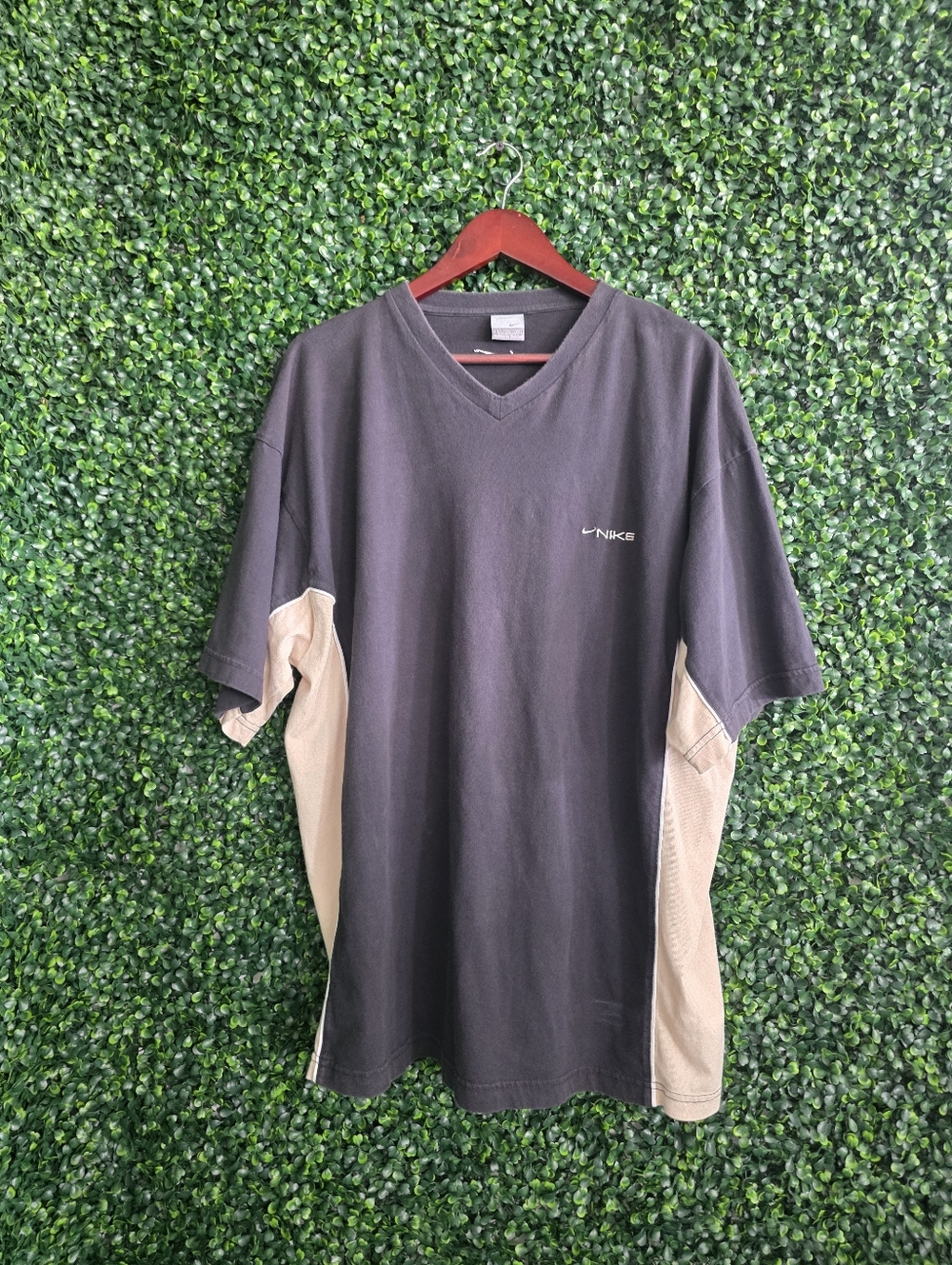 Vintage Rare Nike Men's Black Cotton Short Sleeve Tee Size L